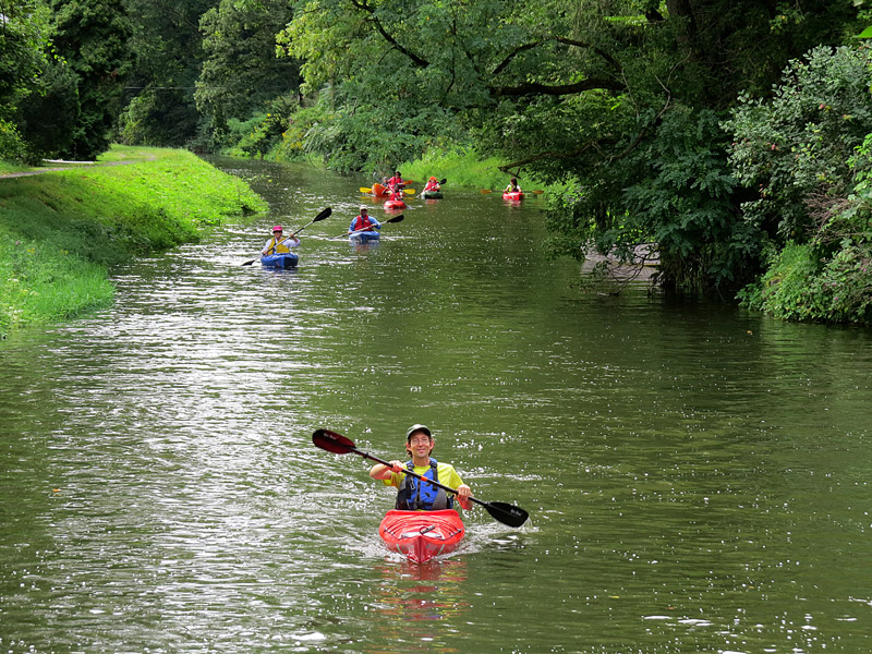 kayakers on delaware canal